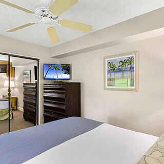 Kahana Villa Resort — Sample bedroom