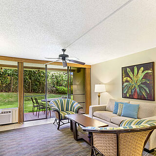 Kahana Villa Resort — Sample living room