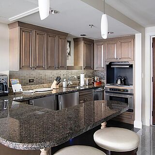 The Ritz-Carlton Club, St. Thomas — Sample suite kitchen