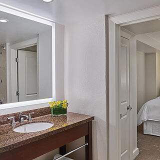 The Westin St. John - Coral Vista Villas — Sample bathroom