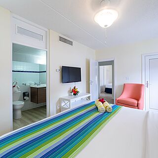 La Vista Beach Resort — Sample bedroom