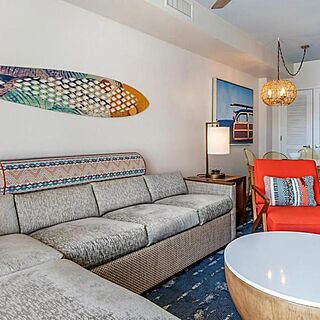 Carolina Grande — Sample living room