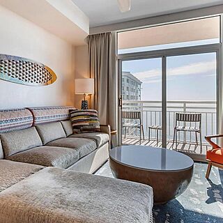 Carolina Grande — Sample living room