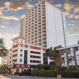Carolina Grande — Exterior