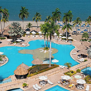 Zuana Beach Resort &mdash; Outdoor pool