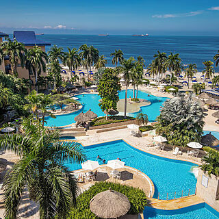 Zuana Beach Resort &mdash; Outdoor pool area