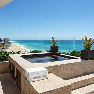 Garza Blanca Resort & Spa Los Cabos — Sample balcony
