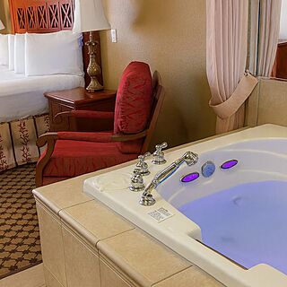 Westgate Lakes Resort & Spa — Villa Master Bathroom