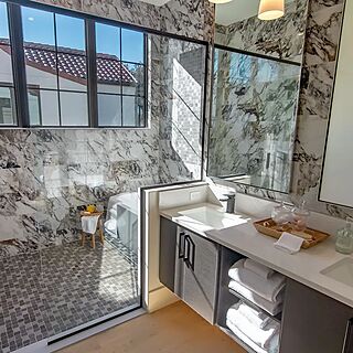 The Residences at Orange Lake Resort — Sample bathroom