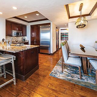 The Ritz-Carlton Club, Lake Tahoe — Sample residence kitchen