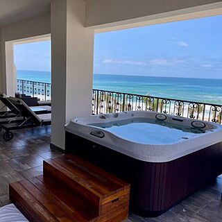 Villa La Valencia Beach Resort & Spa — Sample balcony