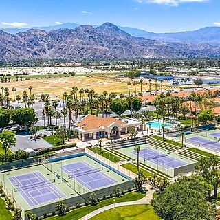 Tennis/Pickleball Courts