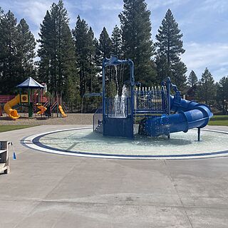 Pavilion kids pool