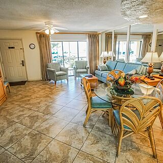 Coral Reef Beach Resort — Sample living room