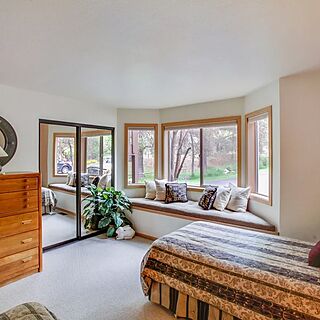 The Ridge at Sunriver — Sample bedroom