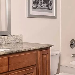 Club Wyndham Ocean Walk — Sample bathroom