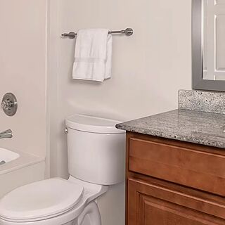 Club Wyndham Ocean Walk — Sample bathroom