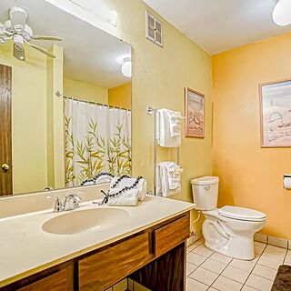 Pono Kai — Sample bathroom