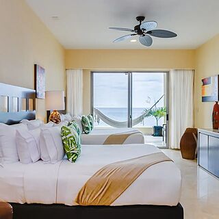 Garza Blanca Preserve Resort & Spa — Sample deluxe room