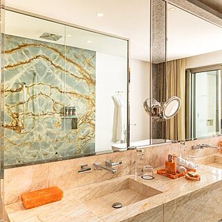 Garza Blanca Preserve Resort & Spa — Sample Sanctuary suite bathroom