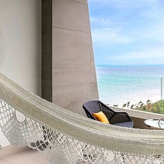 Garza Blanca Resort & Spa Cancun — Sample junior suite balcony