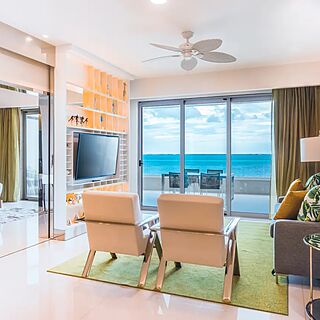 Garza Blanca Resort & Spa Cancun — Sample living room