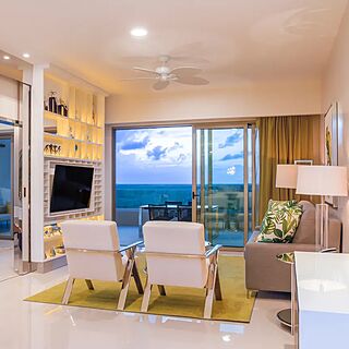Garza Blanca Resort & Spa Cancun — Sample living room